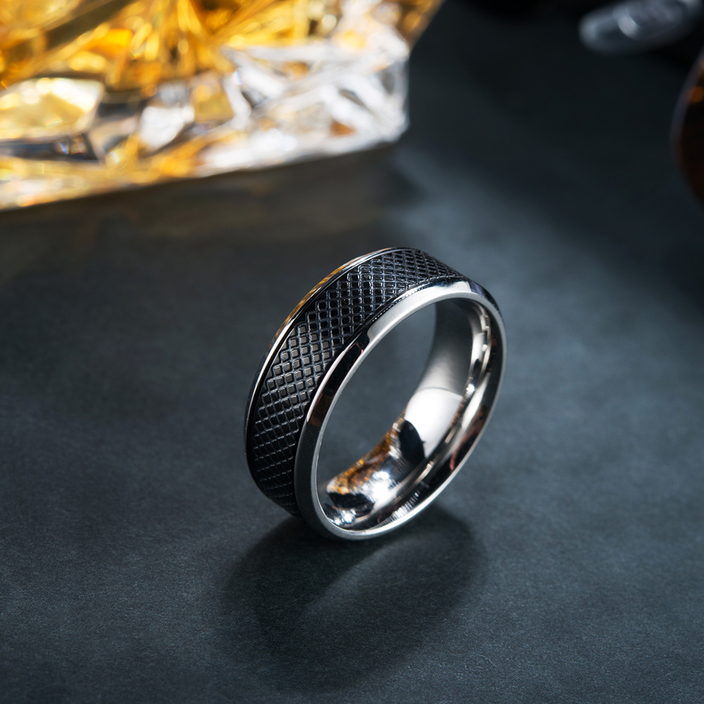 Simple High Polished Stainless Steel Ring Fashion Jewelry Rotating Chain Finger Ring