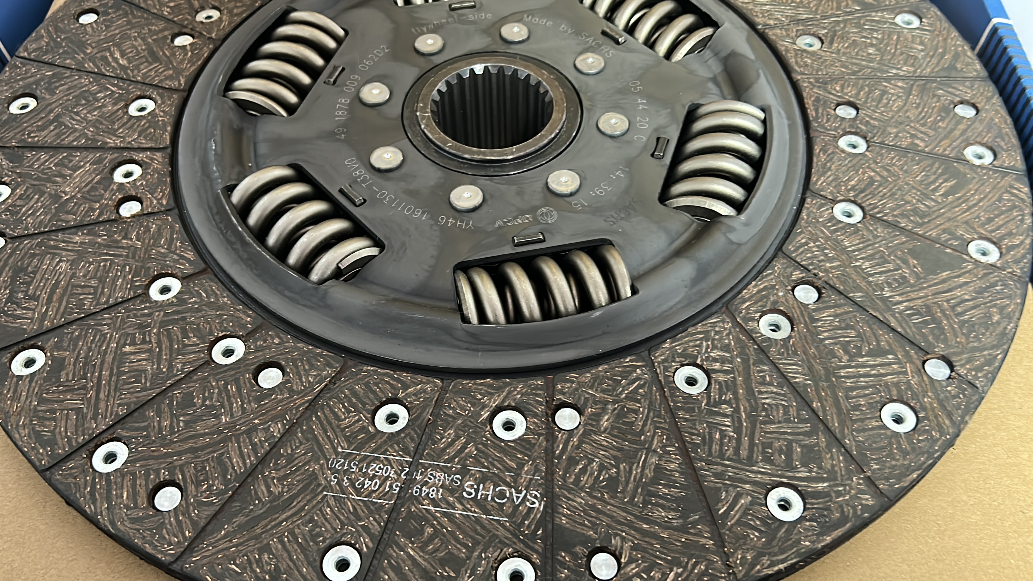 Volvo Truck Clutch Kits 3400700463 for 1878 006 129 3483 000 348 Grease 4200 080 060