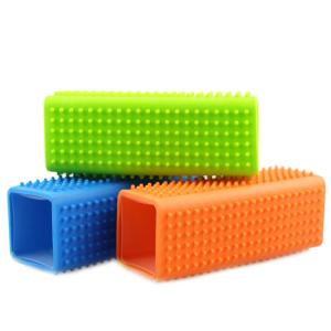 China Silicone Dog Grooming Tools , Touch Smoothly Dog Grooming Accessories wholesale