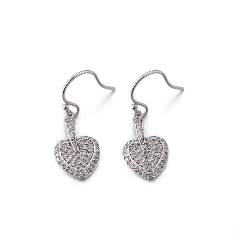 OEM Double Heart Stud Earrings 2.91g 6mm Cubic Zirconia Stud Earrings