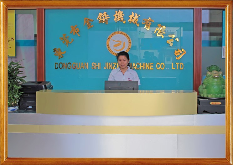 Four Heads Wet Type Grinding Hairline Finishing Machine For Metal Sheet