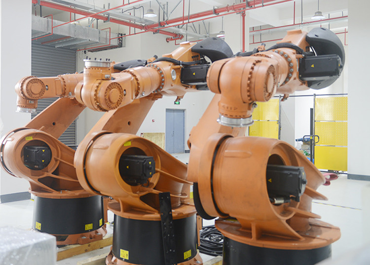 KR360 Stacking Stamping Used Kuka Robot With 2826mm Arm Span 360kg Load