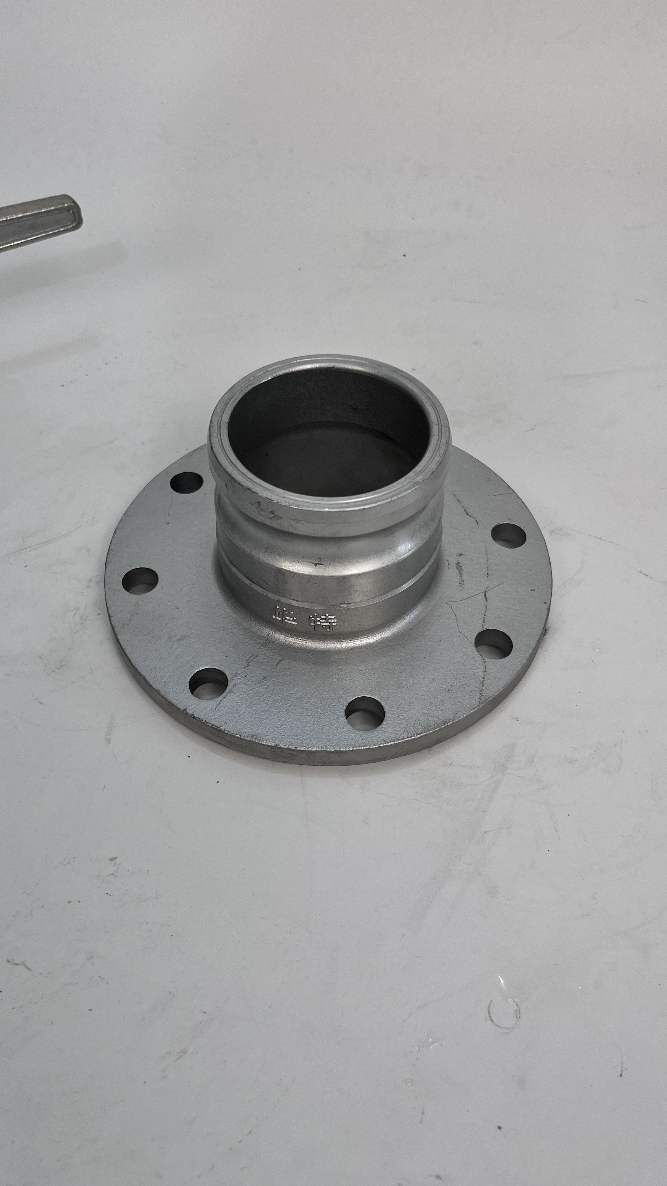 Unrivaled Performance 4-Inch Stainless Steel Round Male Flange Engineered For Truck