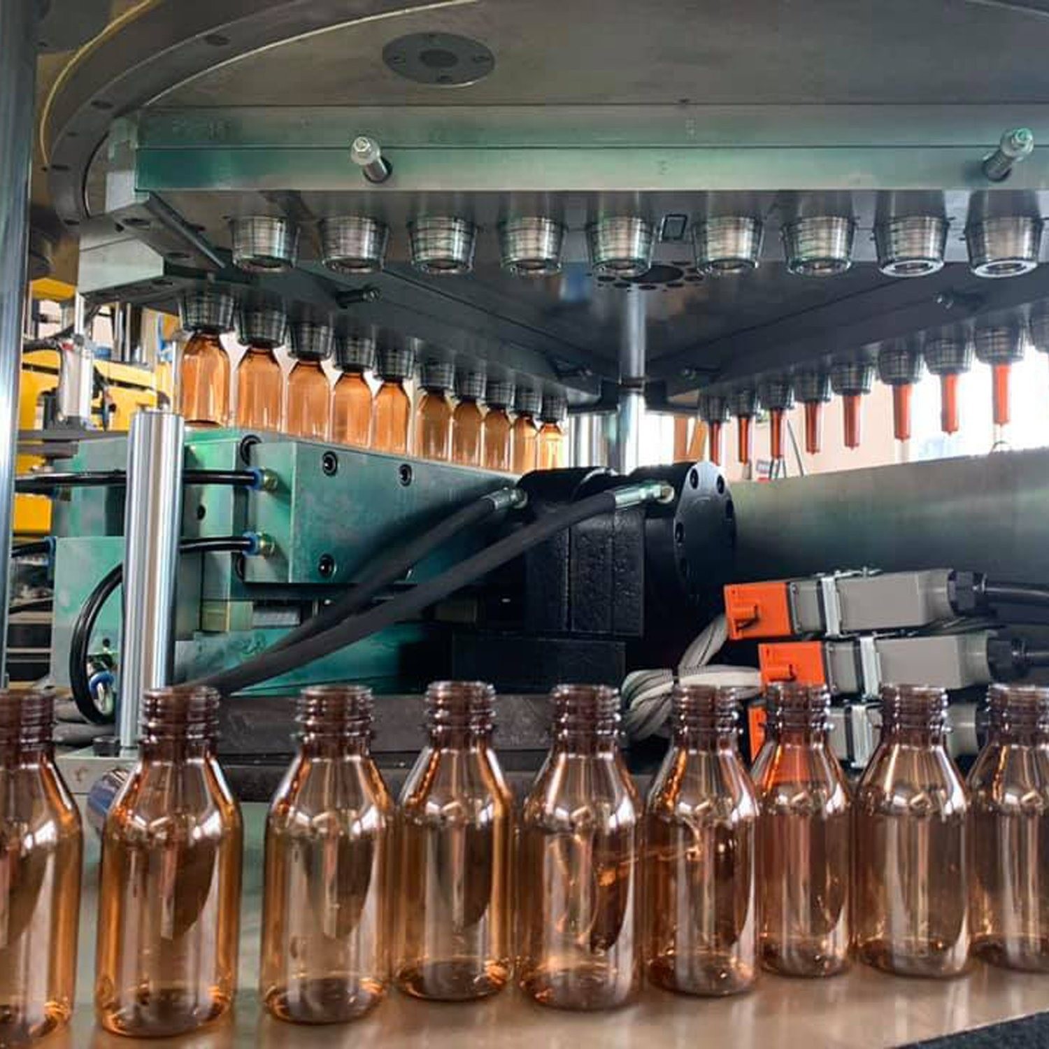 0.5L Injection Stretch Blow Molding Machine