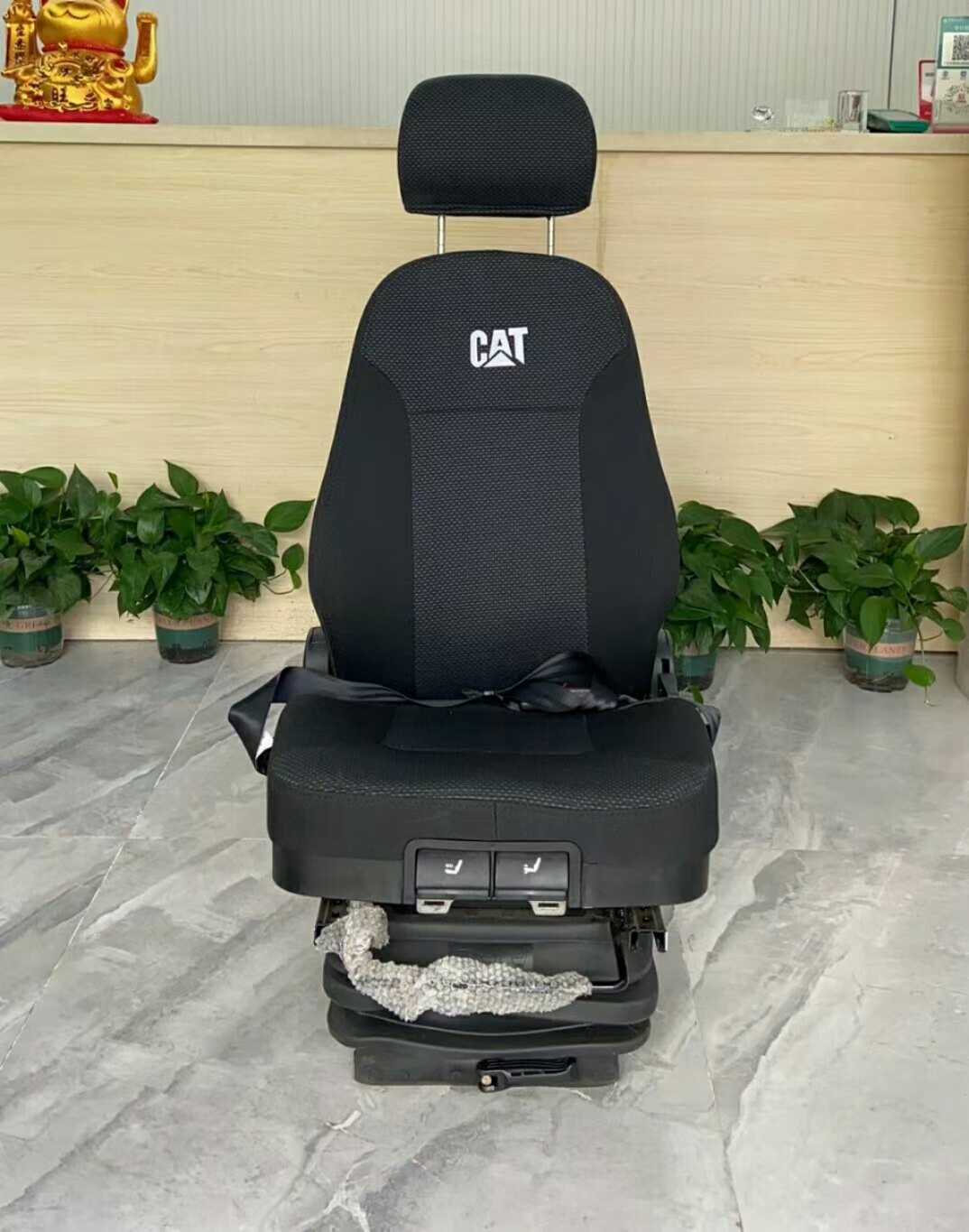 Economic and durable excavator driver seat wholeseat for 325 pc200