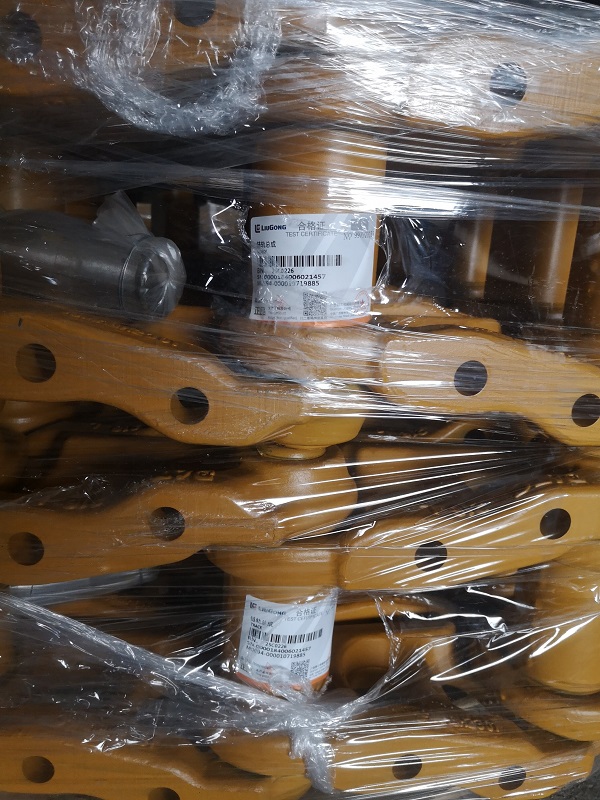 Original Color Excavator Track Chain Link 25C0226/25C1597 for Liugong Undercarriage Parts