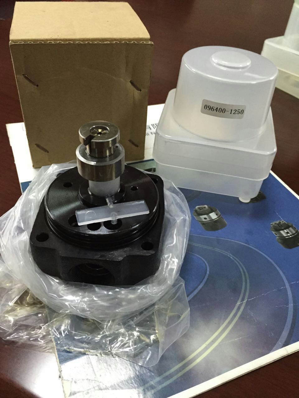 diesel engine pump rotor head oem 096400-1250 for truck application,4 cylinder head rotor
