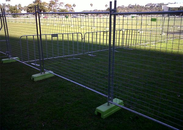 BLUFF POINT OD 40 temporary fencing for sale 2100mm x 2400mm weight 25kg temp