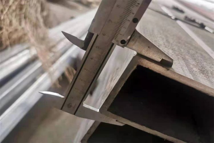 Low Carbon Steel Hollow Sections Welded Square And Rectangular Tubes