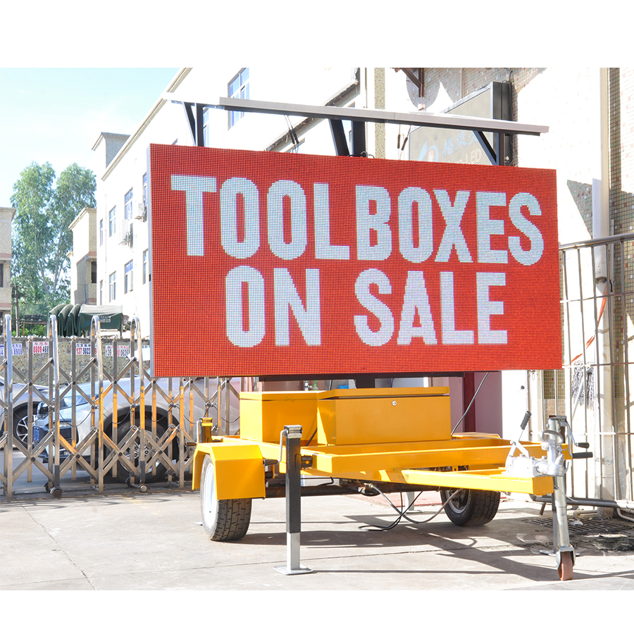 1pcs Outdoor Highway Traffic LED Message Board Screen with Trailer 256*128 32768 Dots