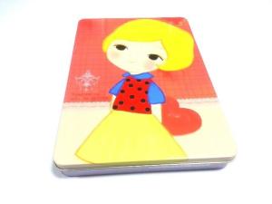 China Frosted Iron Promotional Tin Cans , Matt Lamilated Metal Tin Boxes wholesale