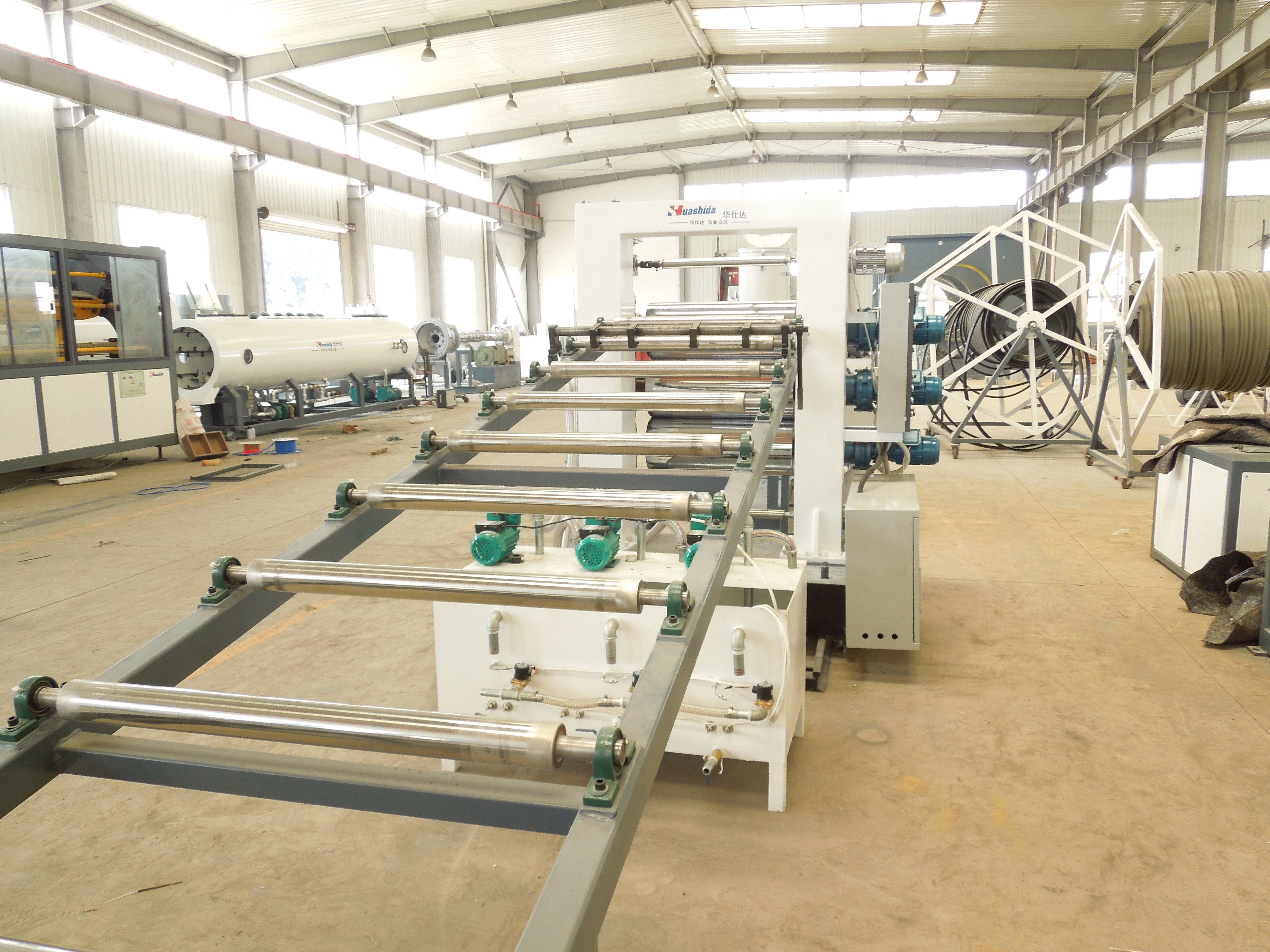 Polyethylene Sheet Extrusion Production Line PE Plastic Sheet Manufacturing Machine