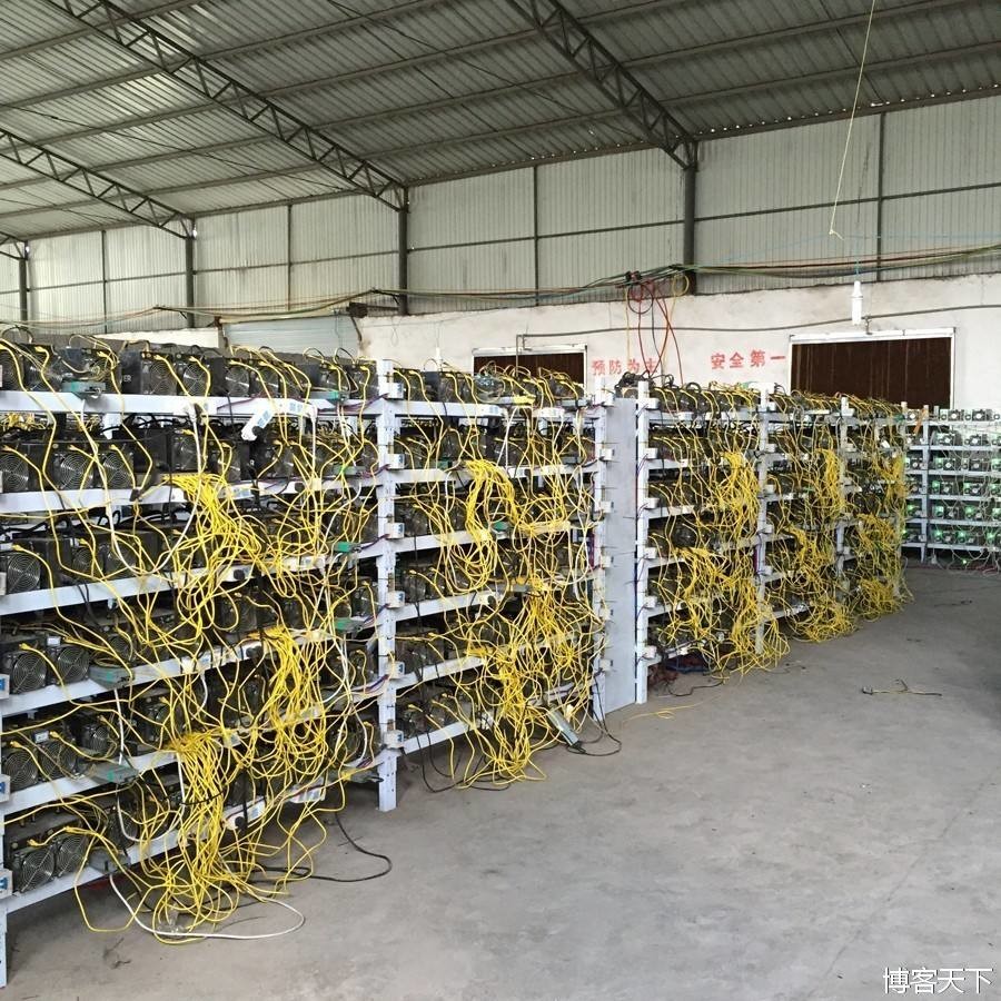 220V Bitcoin Mining Machine Bitmain Antminer S19J Pro 100 TH/S