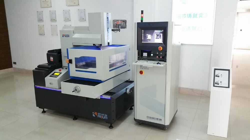 2018 China supplier FR400 CNC Middle Speed Wire Cutting EDM Machine price