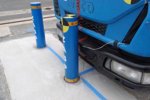 China Effective Traffic Control Removable Bollards Weather Resistance Surface Mount wholesale