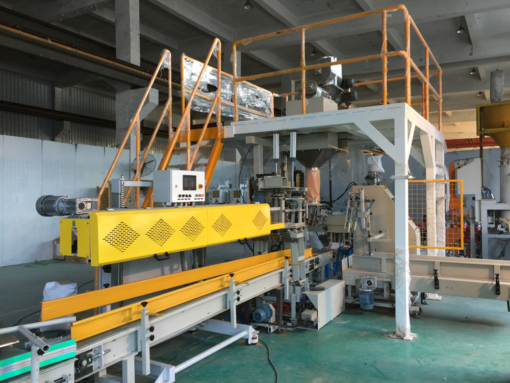Automatic Granule Weighing Packing Machine For 25kg Solid Urea