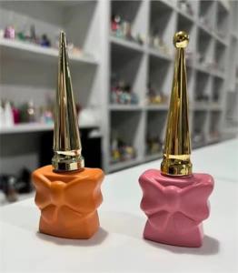 China Odm 12ml 15ml 10ml Nail Polish Bottle Square Round Oval Shape wholesale