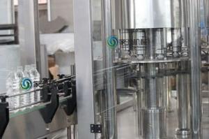 China 10000 BPH Aseptic PET Bottle Filling Machine / Automatic Beverage Filling Line wholesale