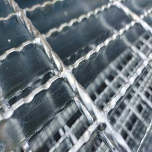 China Hot-dip galvanized toothed steel grating platform step plate wholesale