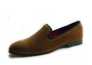 China Business Mens Velvet Smoking Slippers Embroidered Mens Red Suede Loafers wholesale
