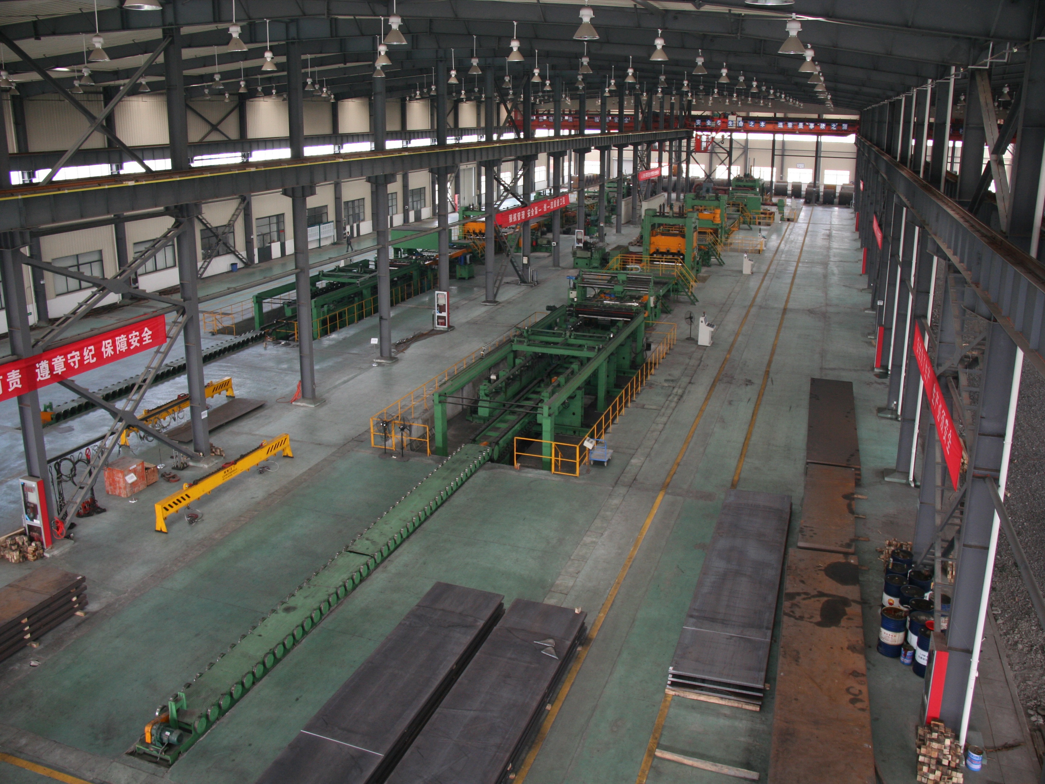 Construction Works Metal Coil Uncoiling and Leveling Production Line with PLC Control
