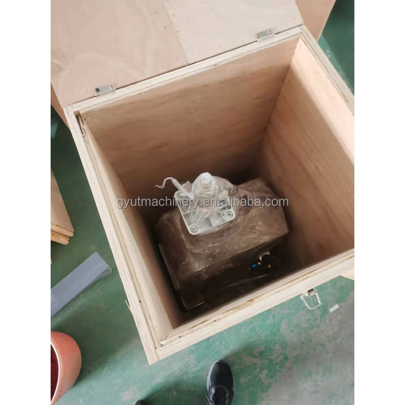 Construction Works Stamping Machine for Various Shapes of Soap Logo Imprint Printing