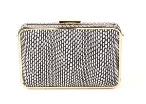 China Pearl Fish Pattern Ladies Leather Clutch Bags Hardcase Shaped Zipper Pouch wholesale