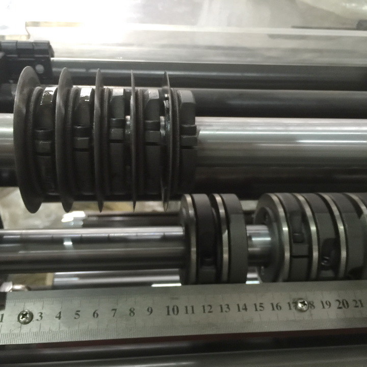 High Performance Label Manufacturers Auto Slitting Machine 220v Line