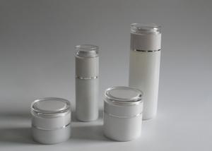 China 4G Personal Care Beauty Product Bottles Glass Cosmetic Bottles And Jars wholesale