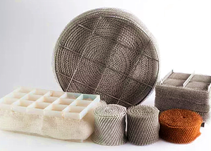 Double Wire Knitting PP Mesh Pad Demister 100mm Thickness Cellular Structure