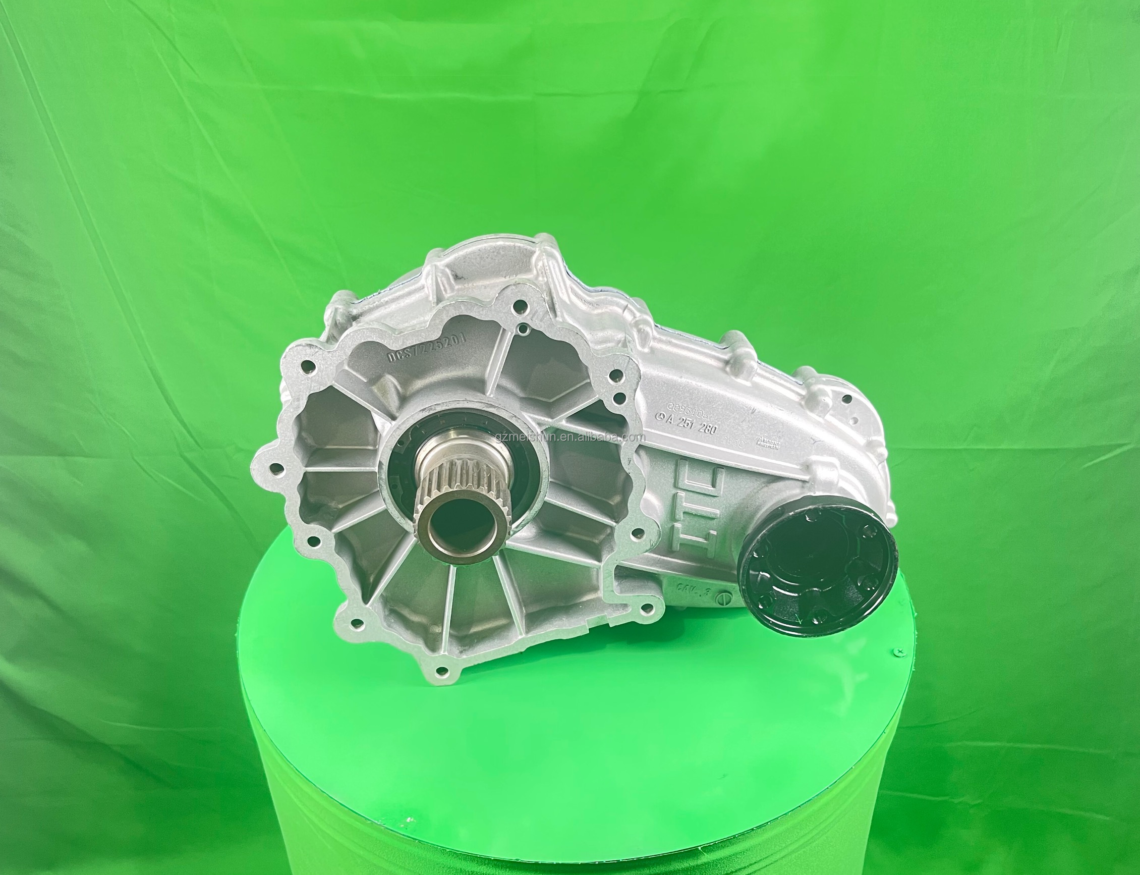A2512802700 A2512801800 Gearbox Transfer Box For Benz W164 W166 W251