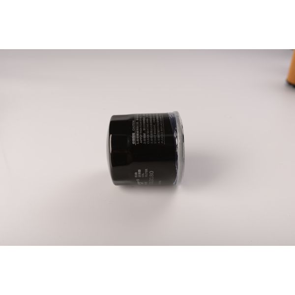 9052781 25183779 Engine Oil Filter Black Color For SUZUKI Parts