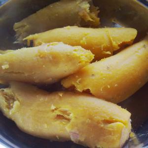 China IQF Frozen Peeled Whole Sweet Potato, variety of 'Shengli 100' wholesale