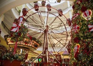 China Triple Insurance Ferris Wheel Carnival Ride With FRP And Iron Steel Material wholesale
