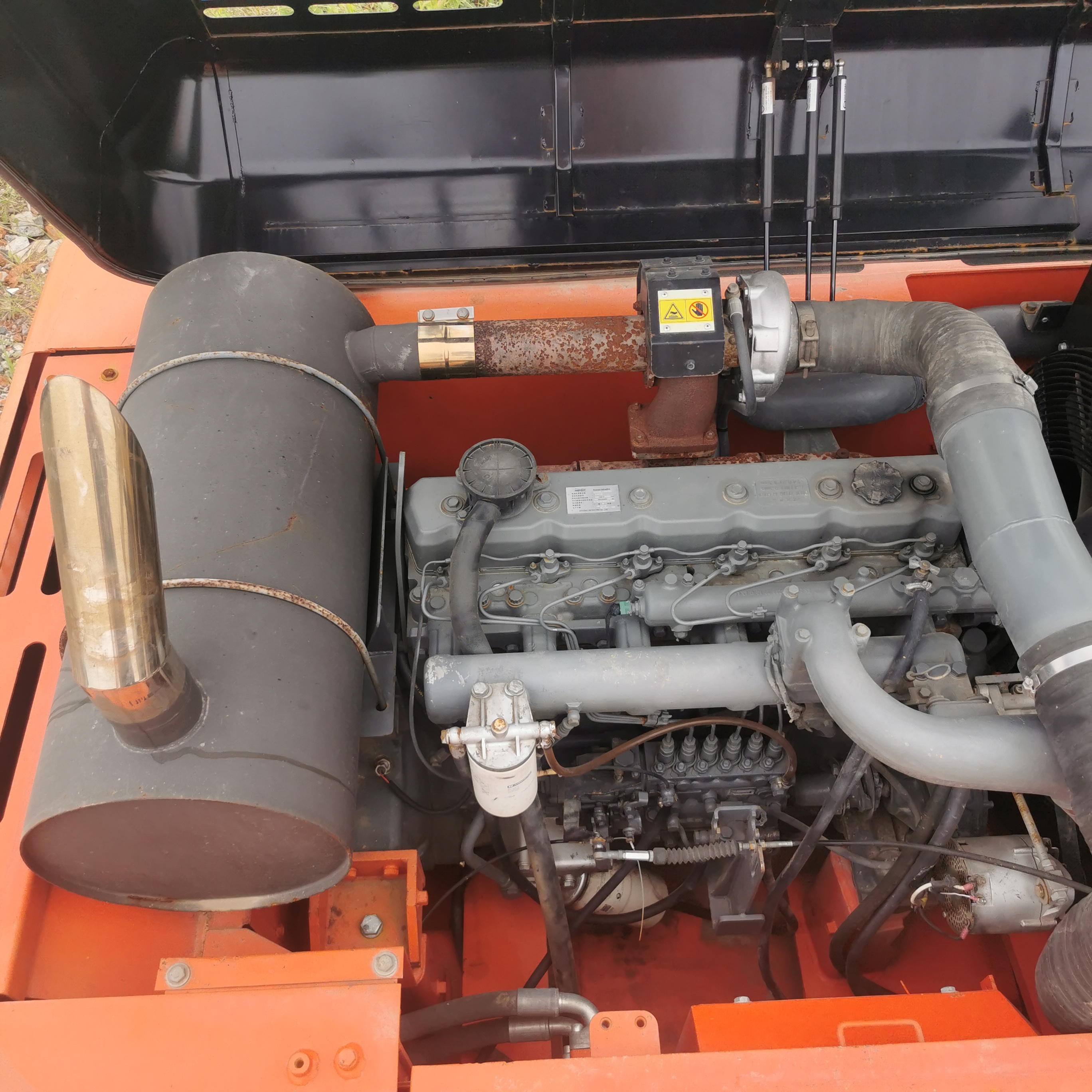 Low Working Hours Doosan DH420LC-7 Excavator with 218KW Power and 1.9m3 Bucket Capacity