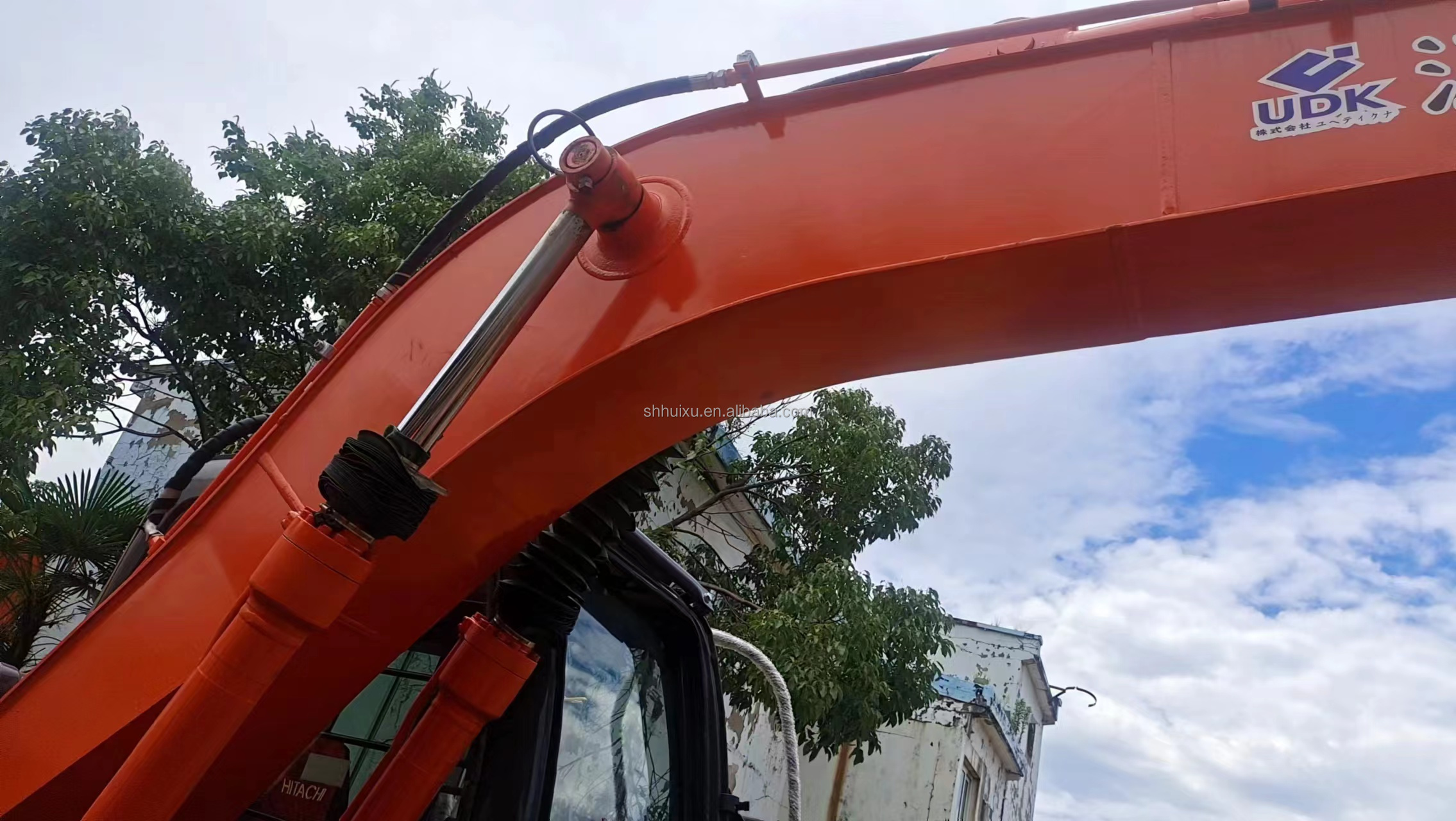 NEW arrivals Reliable Quality HITACHI ZX130 digger used excavators low price for sale