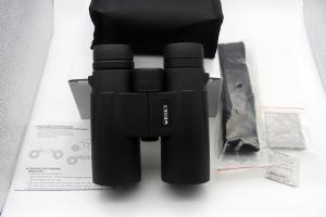 China 10x42 Waterproof Black Compact Travel Binoculars / Lightweight Binoculars For Hunting wholesale