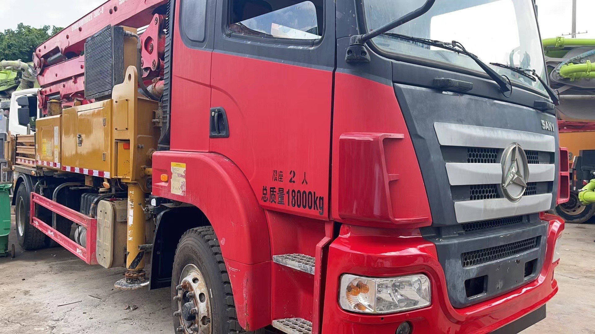 2021 30m Pressure 6.6Mpa Sany Self made Chassis Concrete Pump Truck 30.1m Vertical Reach 19000KG Total Weight.