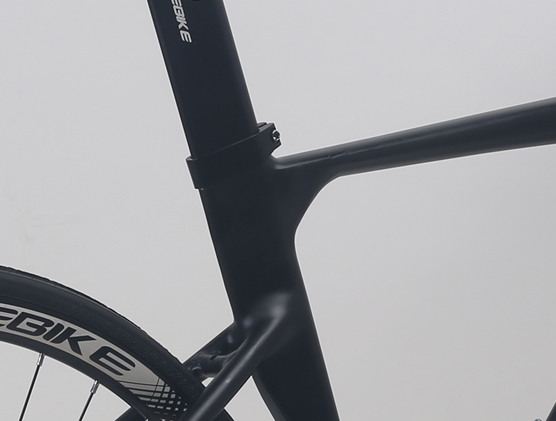 OEM Bisiklet Custom Bicycle GOMID Road Bike with Simulated Carbon Fiber and Sealed Bearing Bottom Bracket