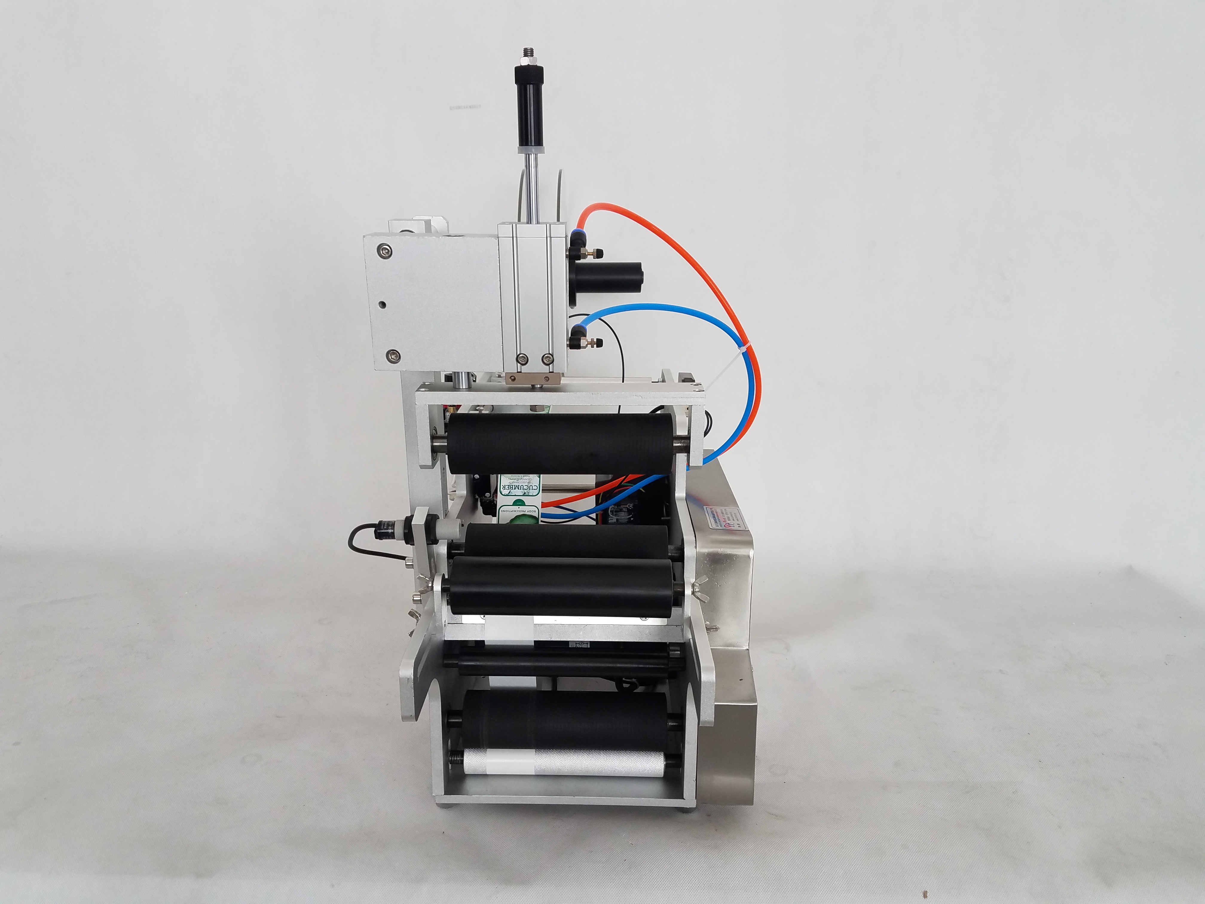 Desktop Adhesive Sticker Semi Automatic Bottle Label Applicator Pneumatic Type