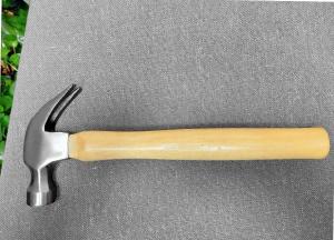 China 16oz American Type Steel Claw Hammer with Natural Color Wooden handle and Grade A polishing Surface wholesale