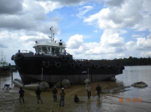 China Docking Salvage Ship Rubber Airbag Rolling Floating Boat Lift Air Bags wholesale