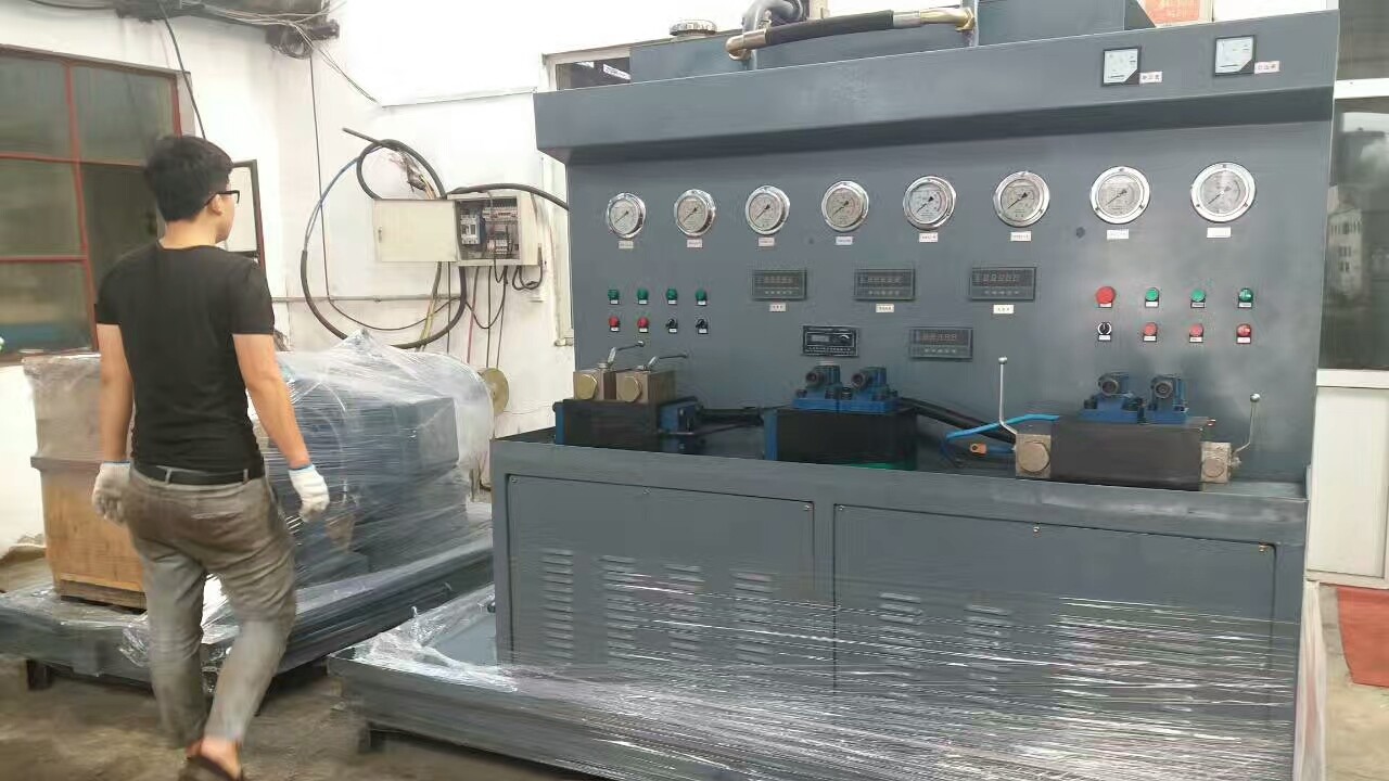 Multi Functional Hydraulic Pump Test Machine High Accuracy