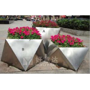 China Outdoor Stand L500 W500 H980mm Garden Metal Flower Pots wholesale
