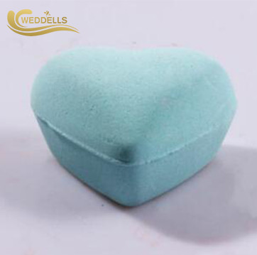 Cute Heart Shaped Custom Bath Bombs Natural Ingredients SLS Free OEM/ODM Available