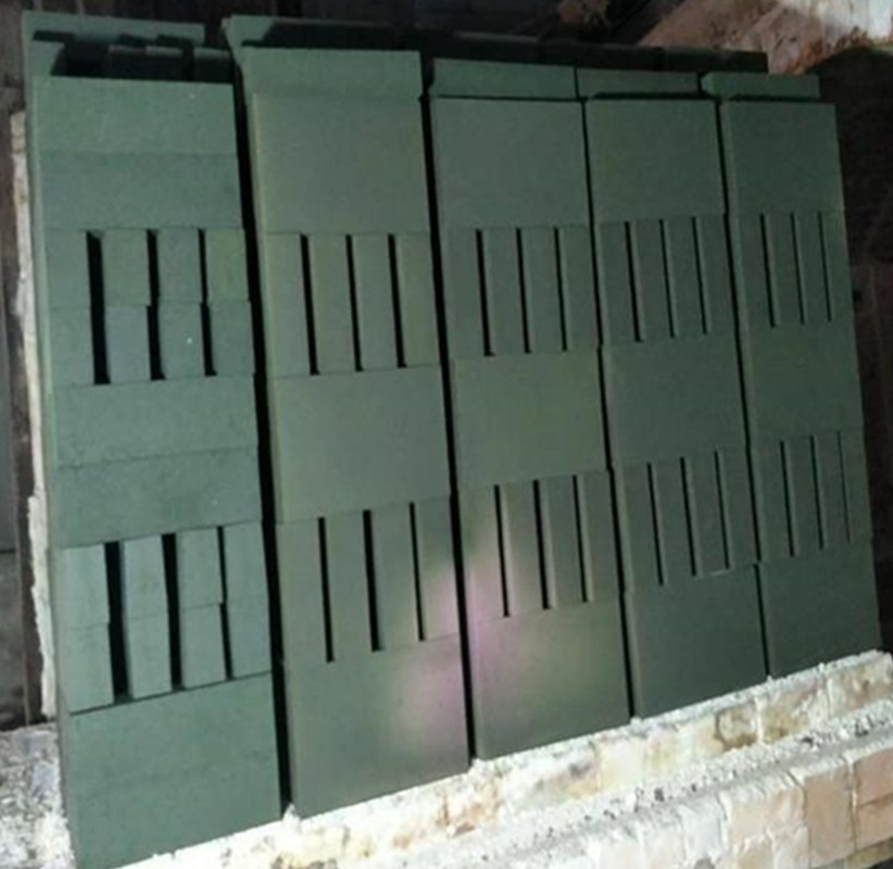 90% Al2O3 Content Chrome Corundum Brick for Glass Furnace Lining and Pool Demand