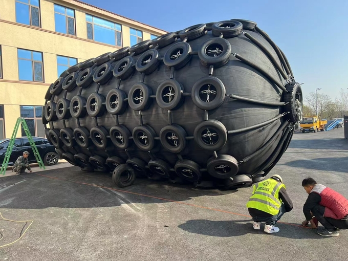 BV Certificate Pneumatic Rubber Fender with 50Kpa/80Kpa Initial Internal Pressure