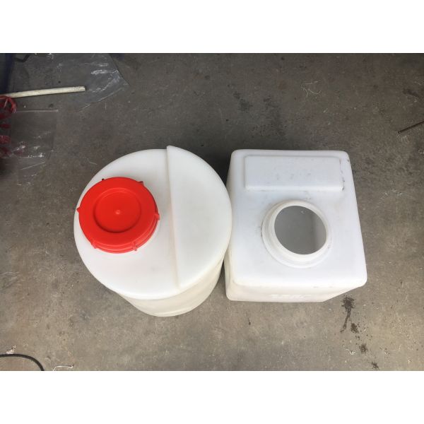 Yellow Color 13 Gallon Dome Top Poly Chemical Dosing Tank For Cooling Water Treatment