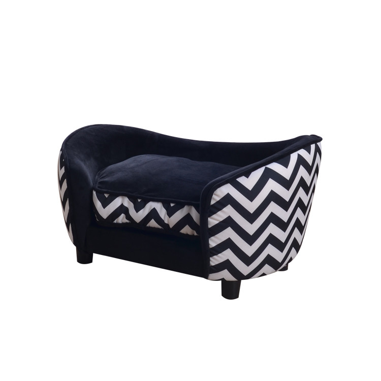 Fantastic Luxury Pet Den Bed , Couch Style Dog Bed Size 68.5 * 40.5 * 40.5 Cm