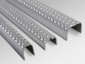China Slip Resistance 2.5mm Thickness Aluminum Metal Ladder Rungs Galvanized wholesale
